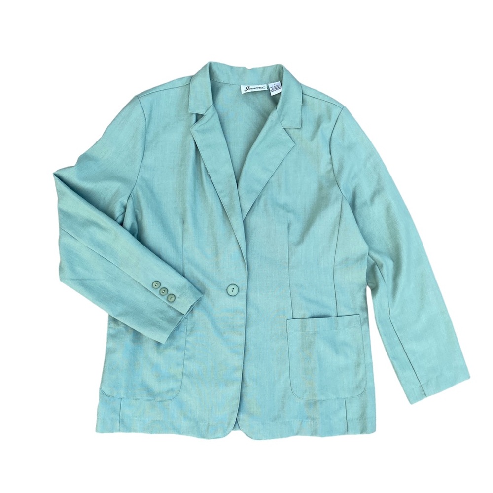 Beautiful seafoam green lightweight button up blazer